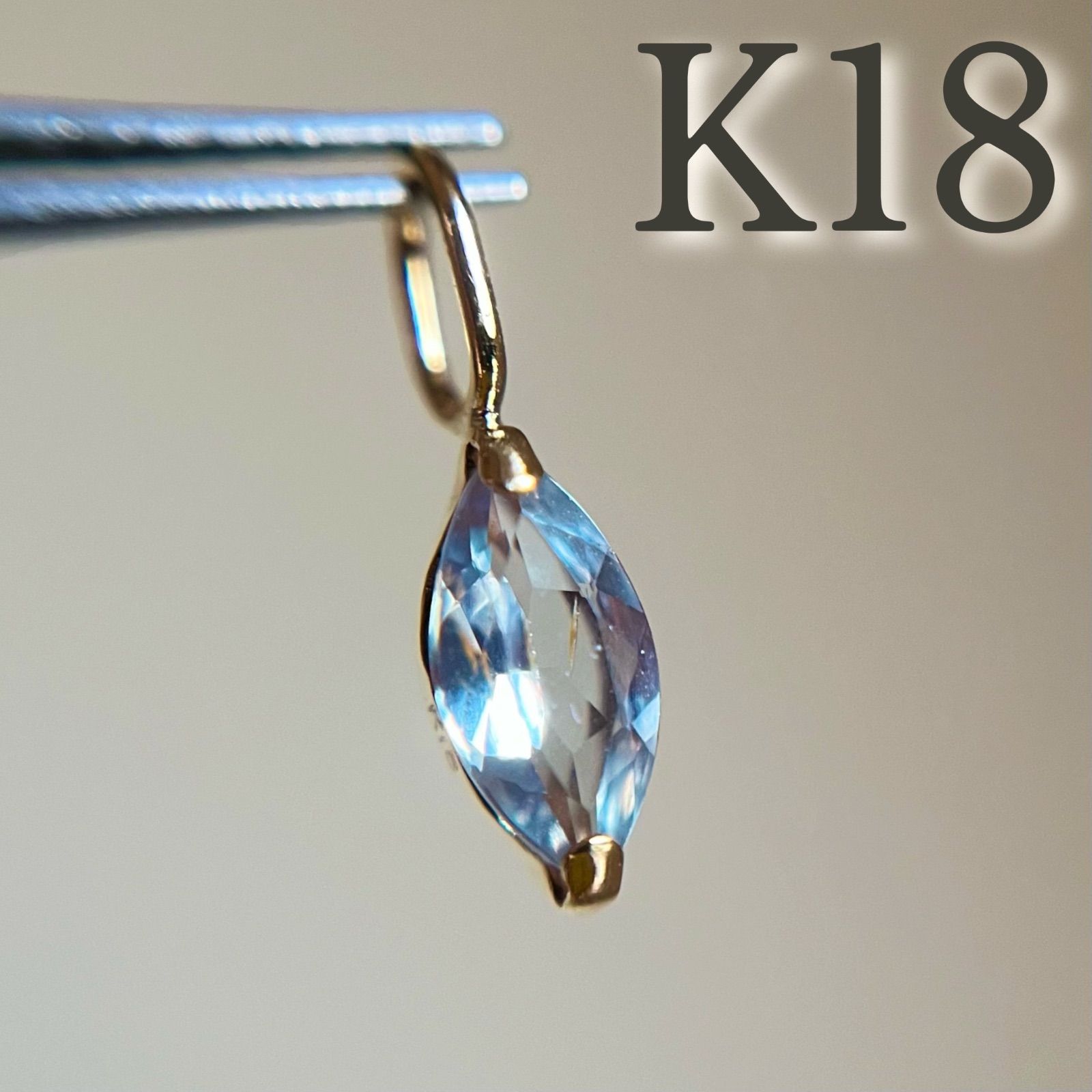K18 天然石アレキサンドライトMQ ペンダントトップ チャーム ストーン 18金