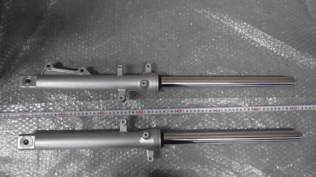 CBF125T LALPJJN25P3104xxx の フロントフォーク 1759202199