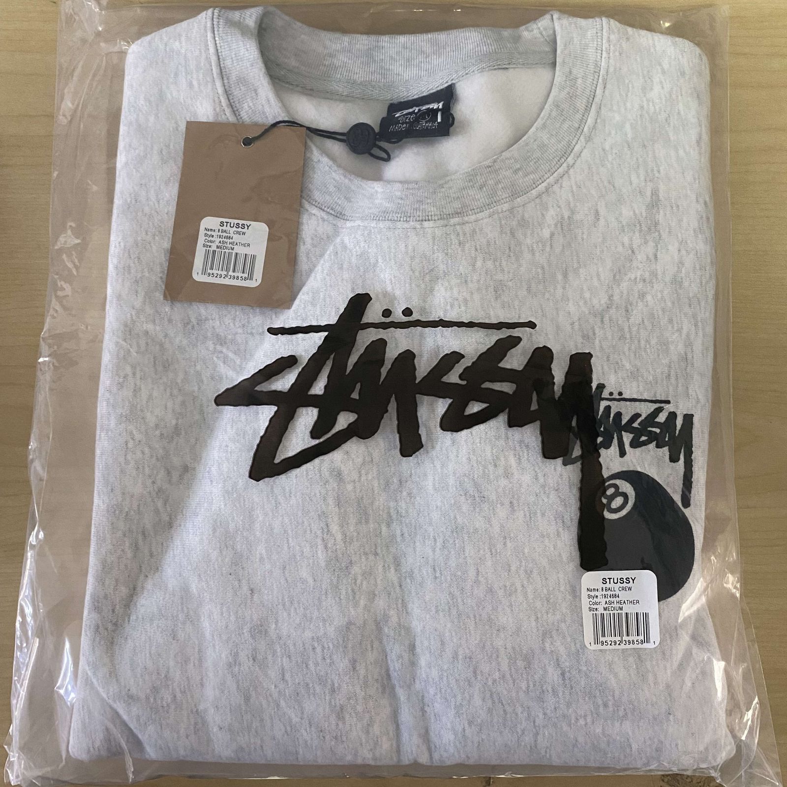 新品未使用*ステューシー STUSSY 8 BALL CREW 1914749 裏起毛  