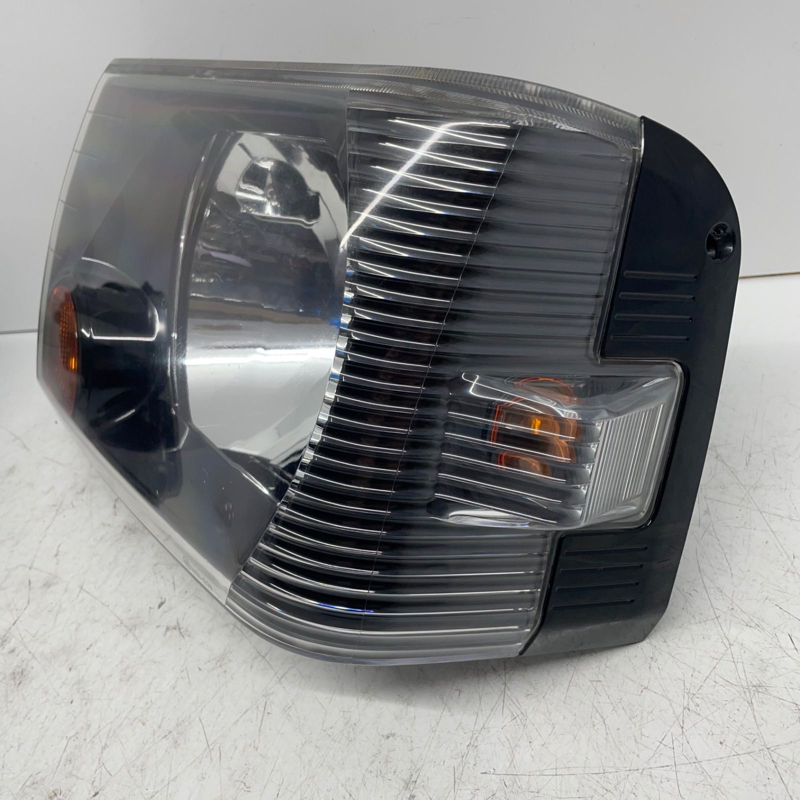 タウンボックス U61W U62W ヘッドライト左右 流用 U61V ミニキャブ