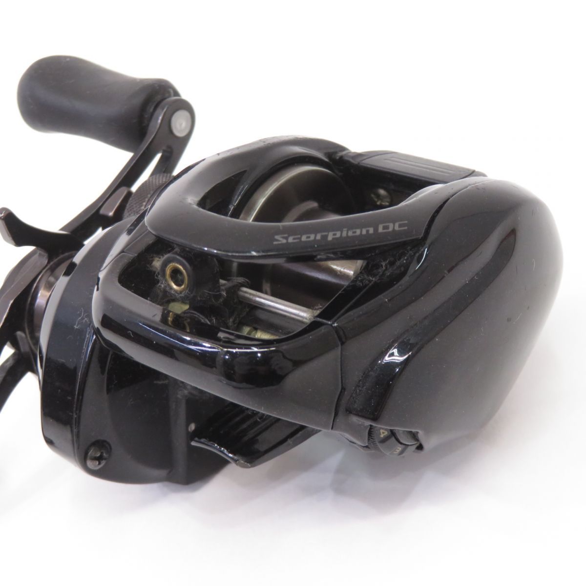 SHIMANO シマノ 17 Scorpion スコーピオン DC 100 HG 右ハンドル ベイトリール ※中古