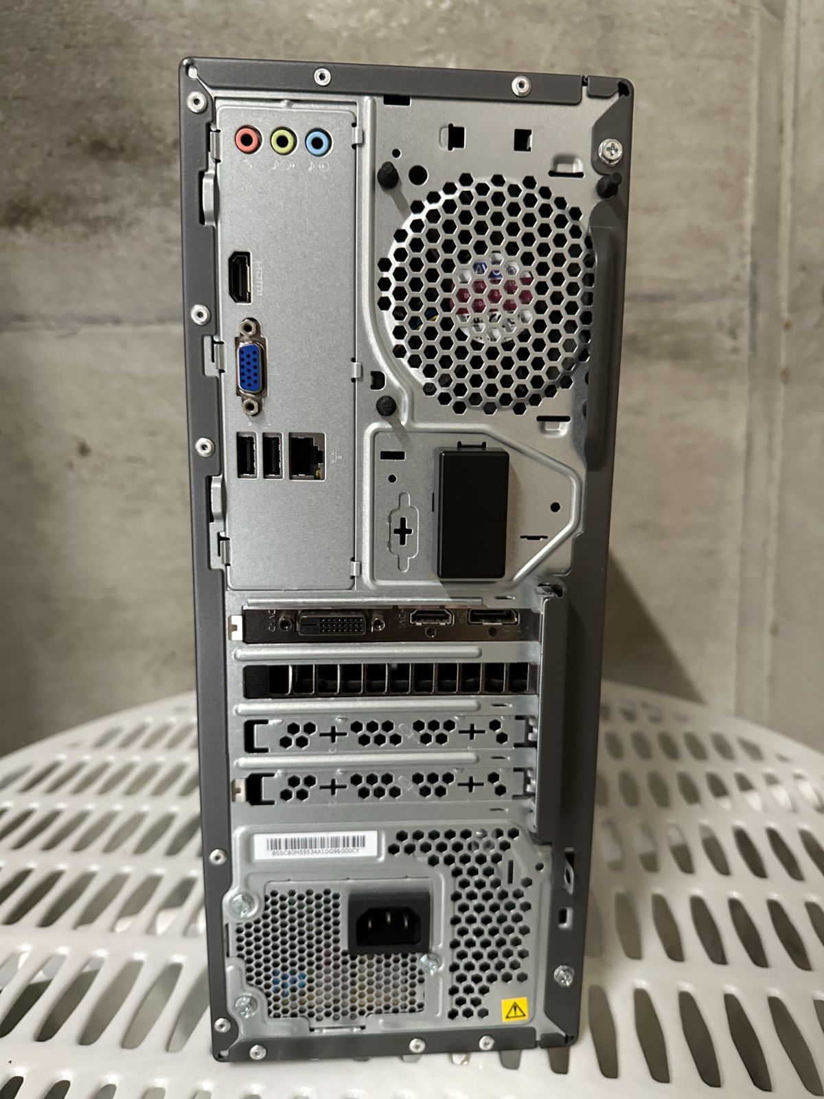 格安コンパクトゲーミング/ryzen5 2400g/gtx1650/SSD128GB
