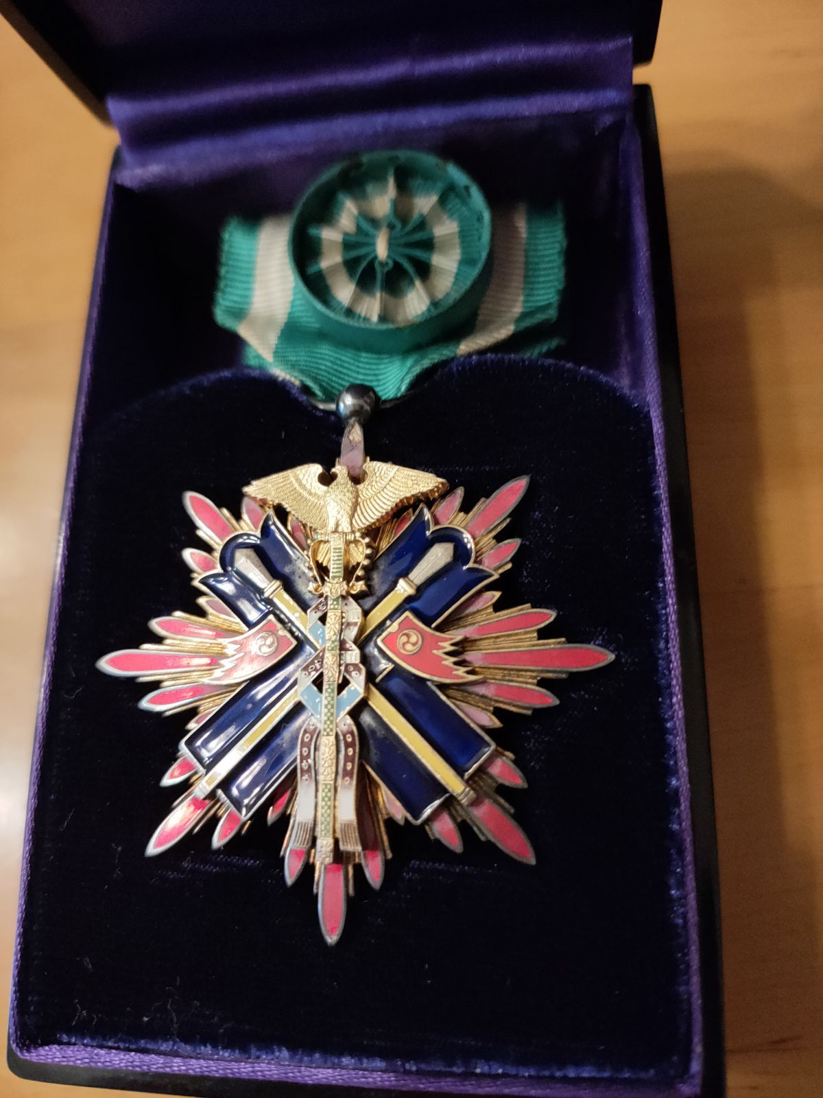 直筆】浜辺美波 サイン入りクリアファイル Amazon.co.jp: 抽プレ浜辺