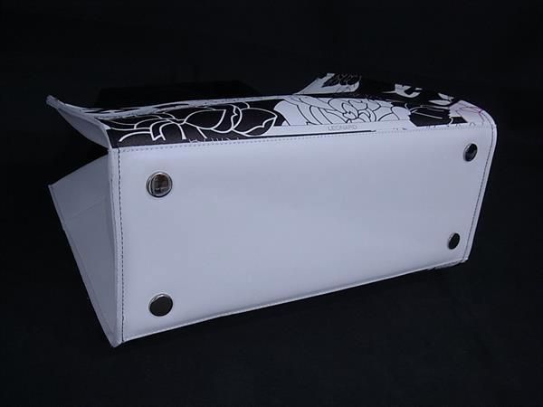 ブラック系×ホワイト系 FS