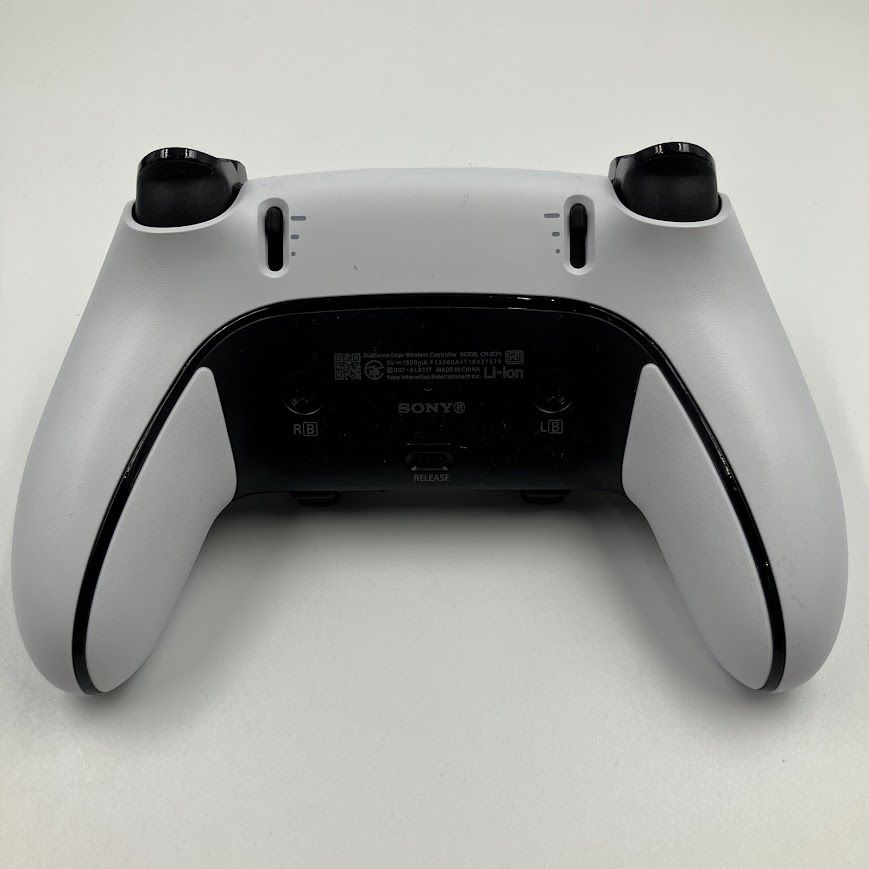 DualSense Edge