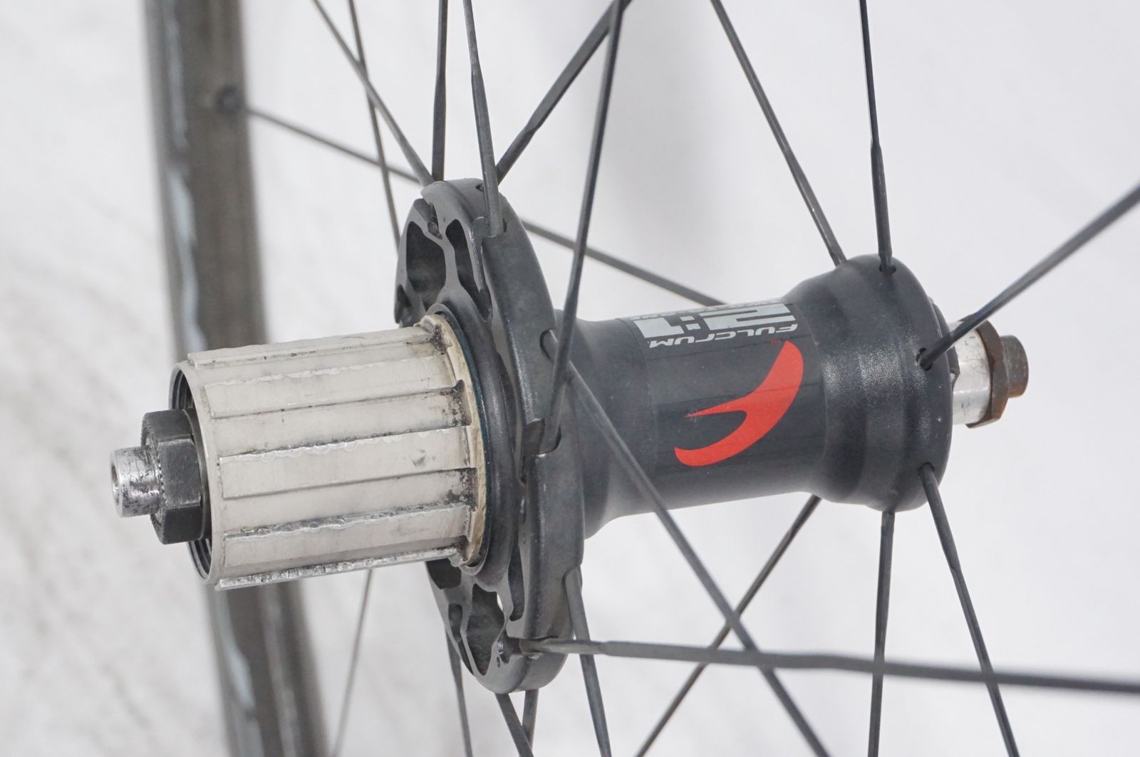 FULCRUM 「フルクラム」 RACING QUATTRO CARBON シマノ11S ホイール