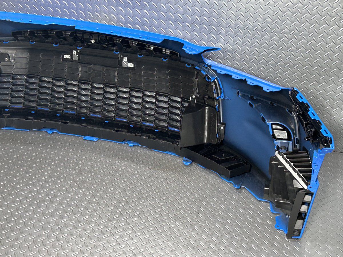 送料無料【新車外し】ZN8 トヨタ GR86 純正フロントバンパー 青 DAR 
