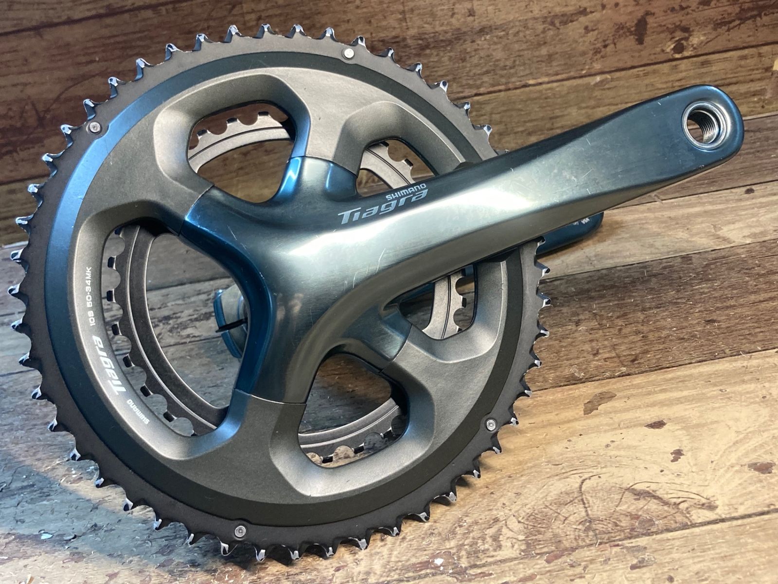 GA050 シマノ SHIMANO ティアグラ Tiagra FC-4700 クランクセット 