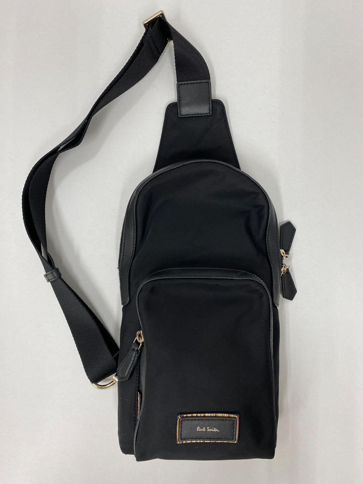 Paul Smithボディバッグ黒【中古】【75-20240517-B-062】【併売商品】