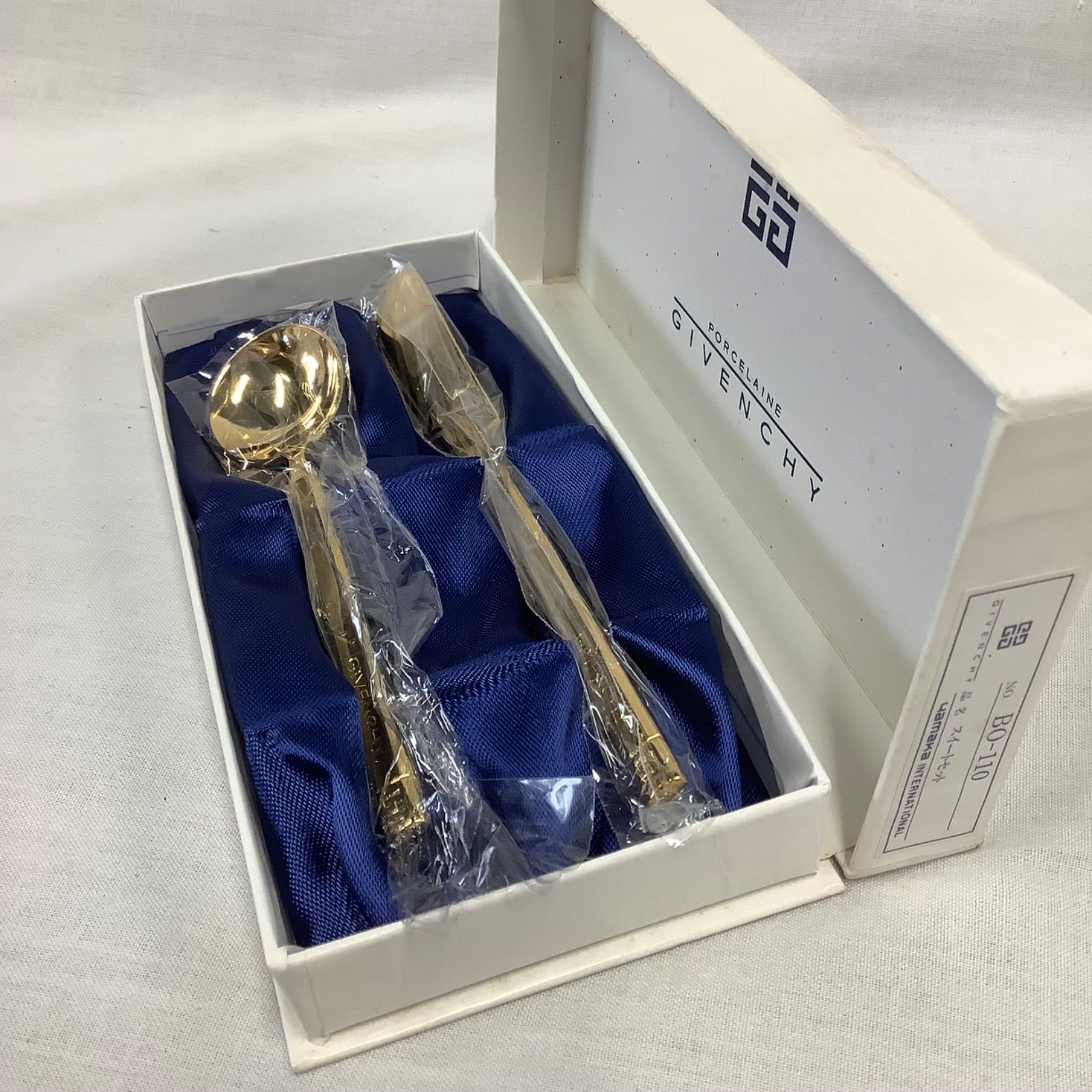 GIVENCHY✨カトラリー✨新品未使用✨ GIVENCHY - 未使用 GIVENCHY ジバンシー スプーン フォーク 10本