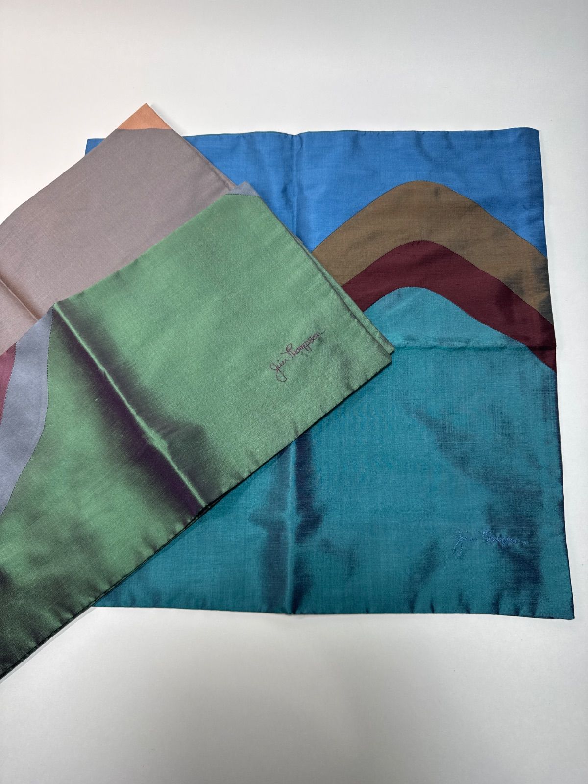 新品未使用】JIM THOMPSON タイシルククッションカバー2枚セット Jim