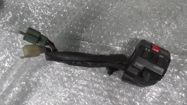 ZXR250 ZX250A-01xxx の ハンドルスイッチ 右:#1752806949