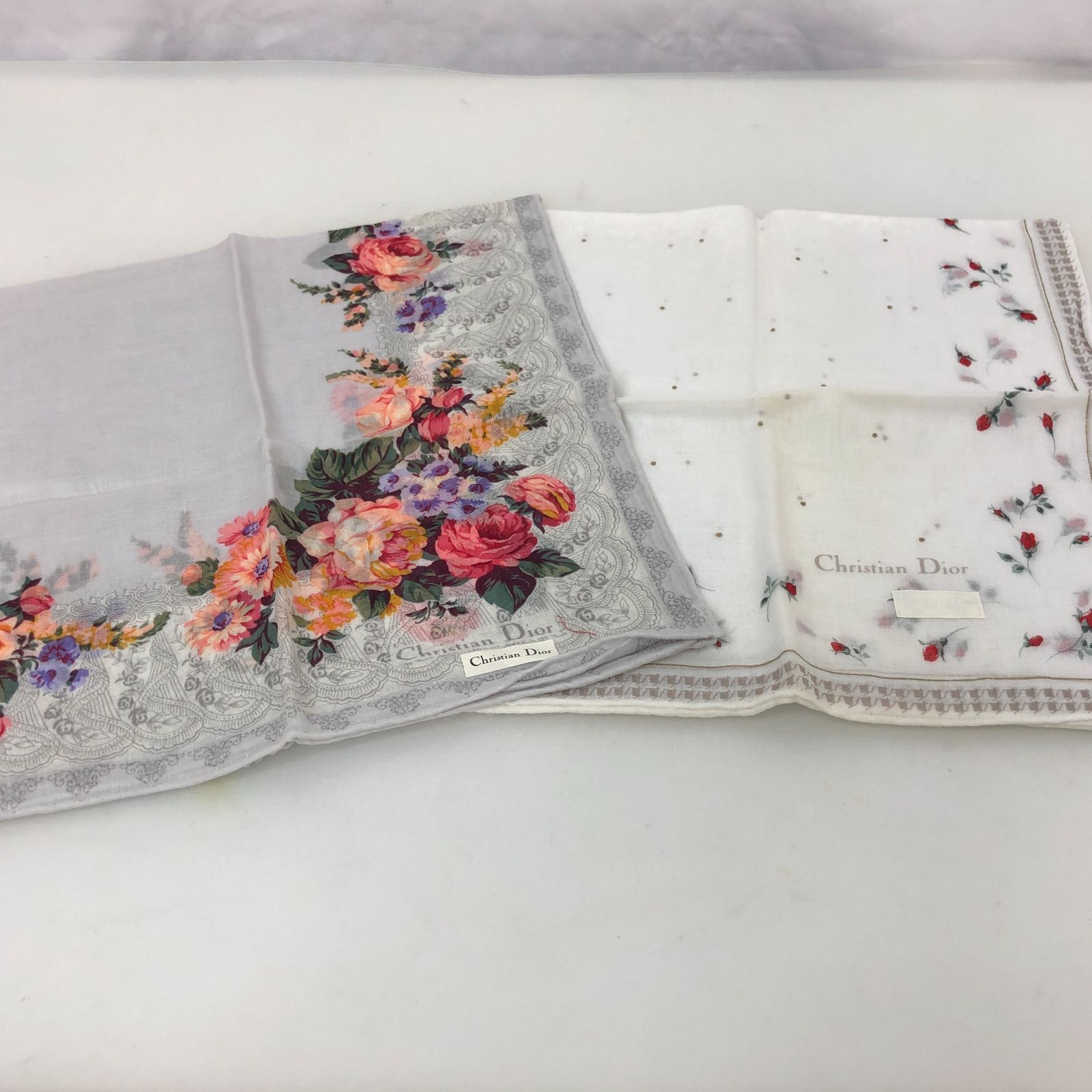 専用ですChristian Dior クリスチャンディオール ハンカチ10箱 専用ですChristian Dior クリスチャンディオール ハンカチ10箱