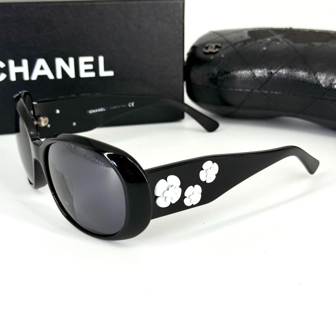CHANEL サングラス カメリア ココマーク 5113 ブラック ホワイト 黒 CHANEL サングラス カメリア ココマーク 5113 ブラック ホワイト