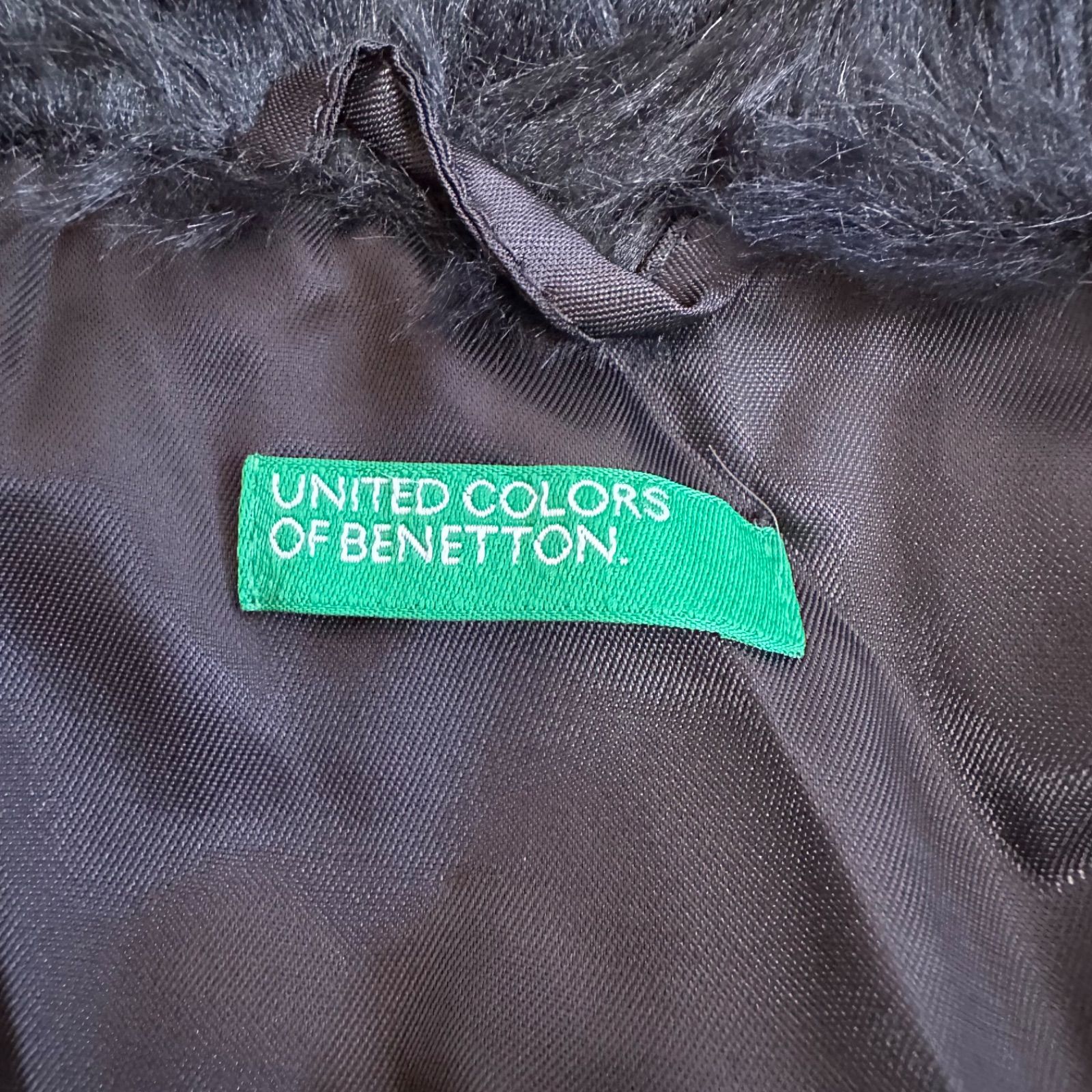 z615 【美品】UNITED COLORS OF BENETTONユナイテッドカラーズオブ