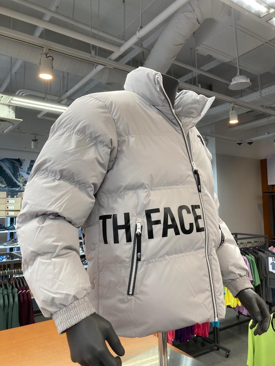 ノースフェイス【新古品】ホワイトレーベル アルカンティージャケット ☆ホワイトレーベル☆ The North Face ザノースフェイス ALCAN T