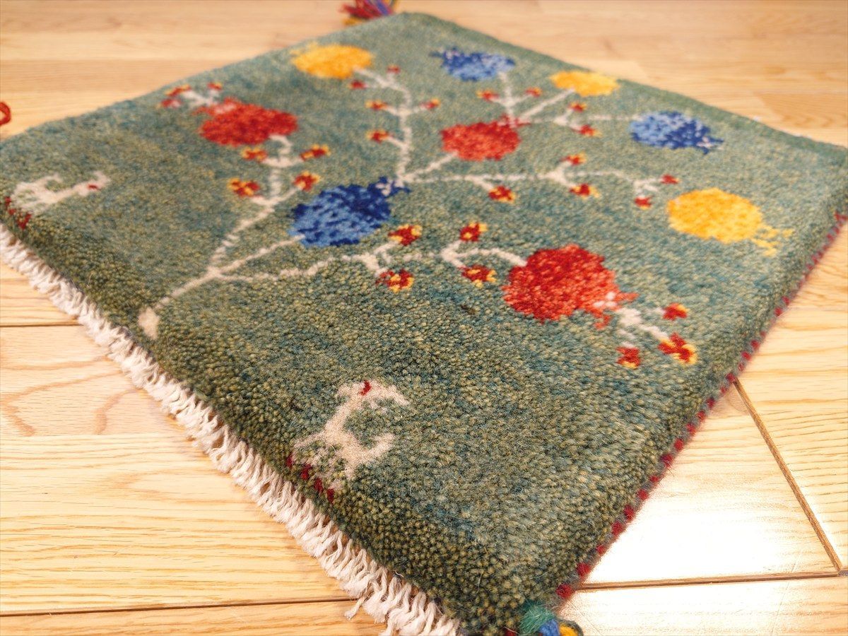 ペルシャ ギャッベ