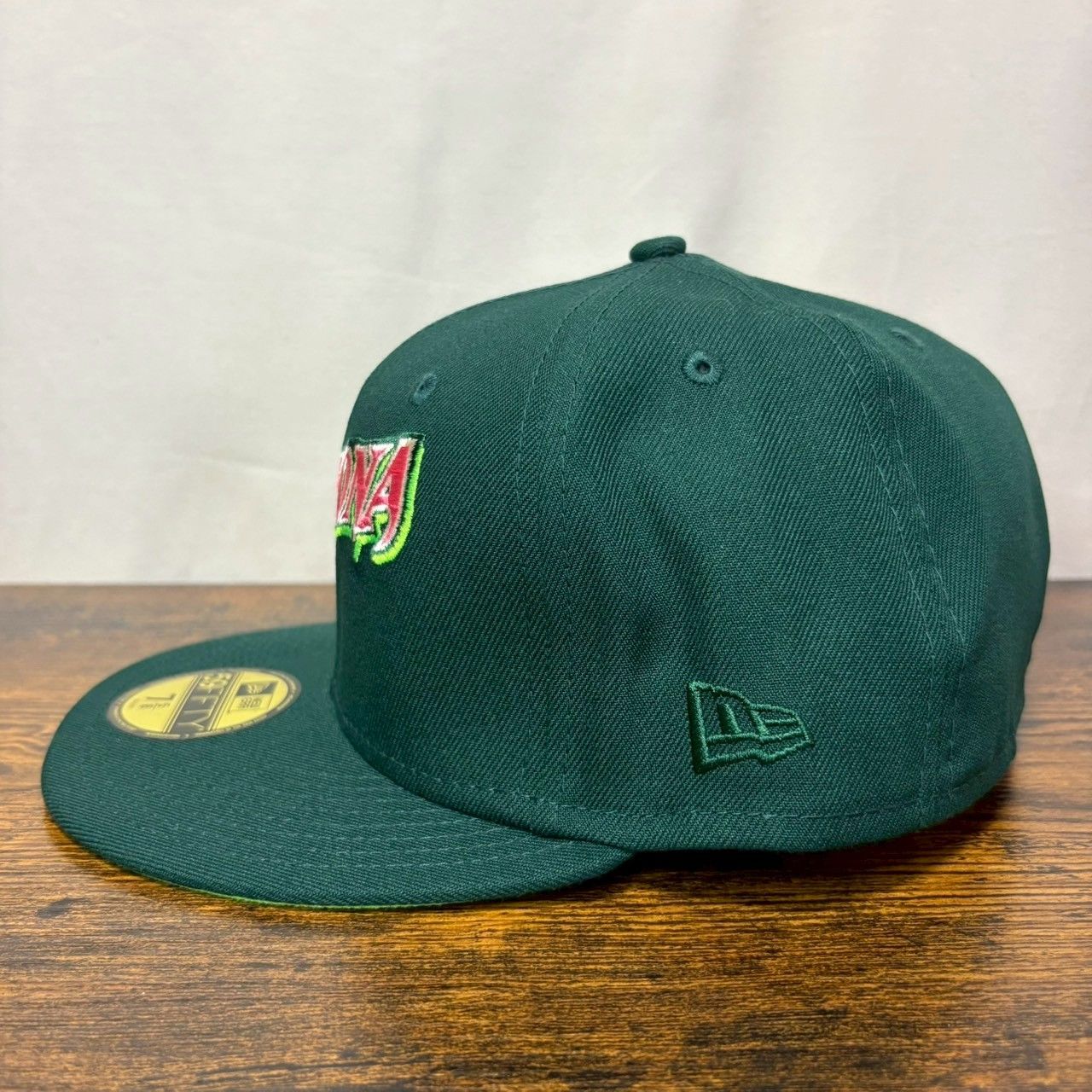 J45 ニューエラ 59fifty ダイアモンドバックス MLB 美品 1820 J45 ニューエラ 59fifty ダイアモンドバックス MLB 美品 1820