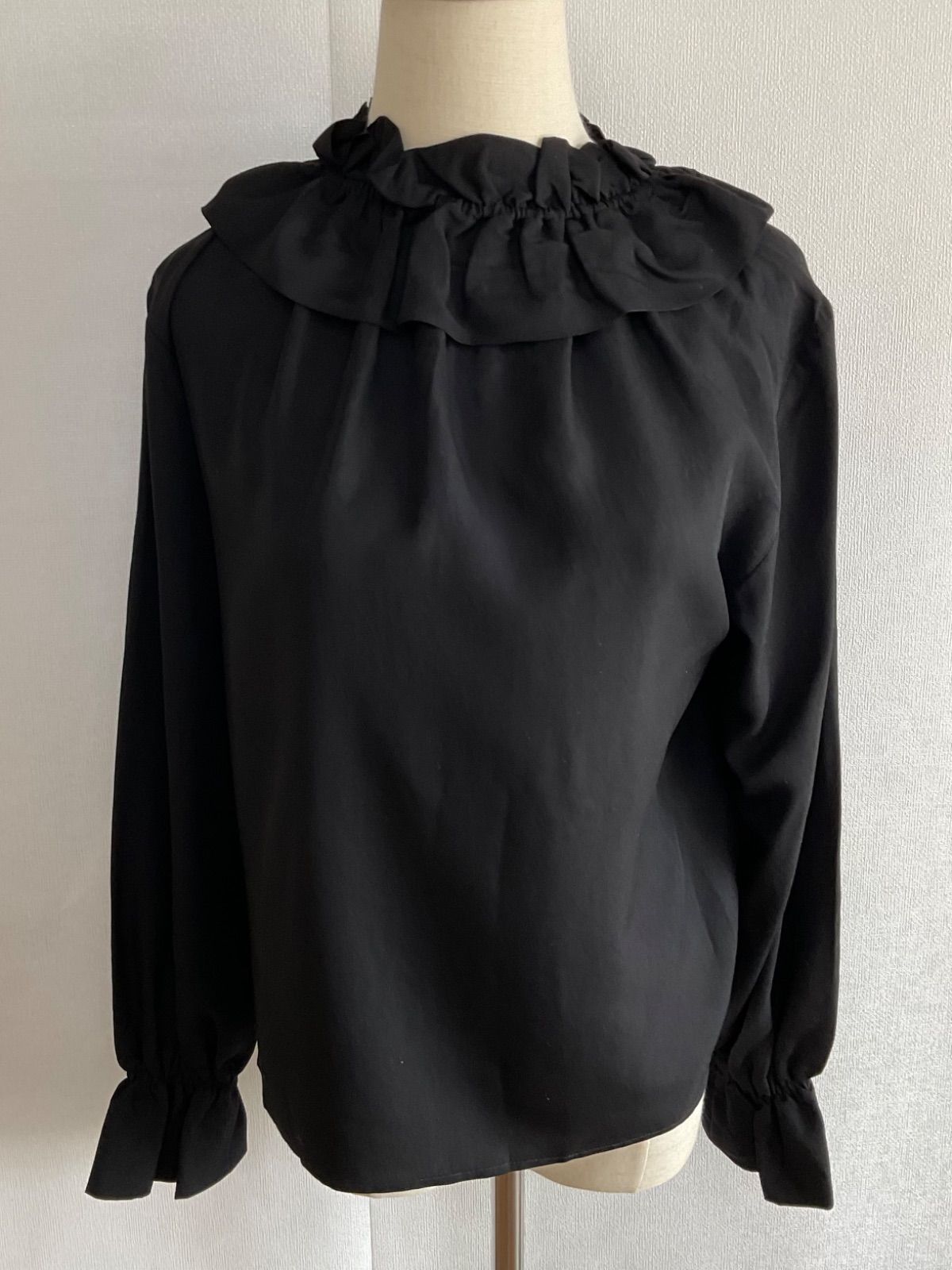 【新品.未使用】Ray BEAMS レイビームス　ブラウス　ブラック　長袖