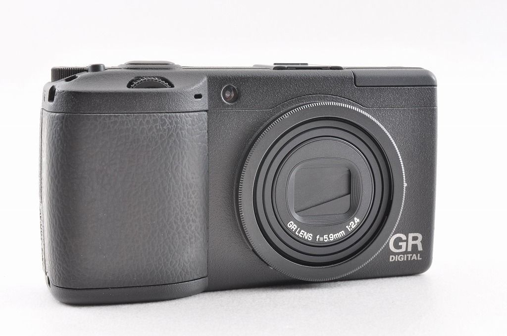 GR DIGITAL II（撮影枚数：2218枚） リコー、高級コンパクト機「GR DIGITAL II」