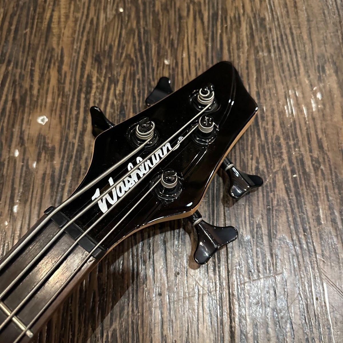 美品 Washburn ワッシュバーン B-2 エレキベース ブラック ケース付 WASHBURN|エレキベースその他|HARDOFFオフモール（オフモ