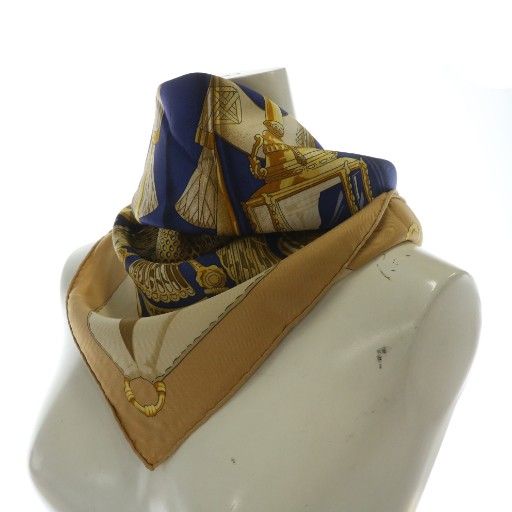 HERMESカレ90太陽柄シルクスカーフエルメス エルメス HERMES カレ90