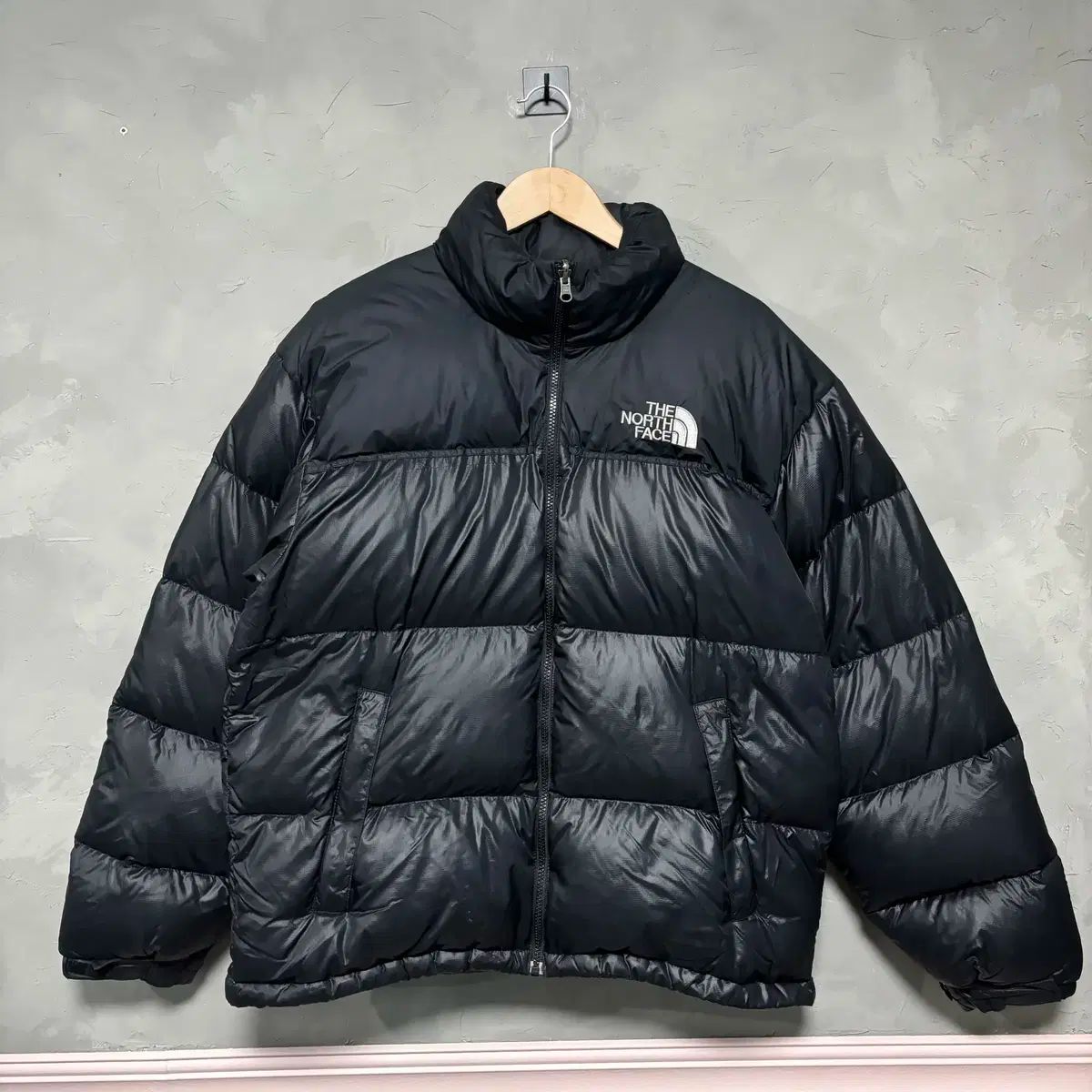 THE NORTH FACE(ザノースフェイス) Nuptse(ヌプシ) 700 グースダウン ダウンジャケット 黒