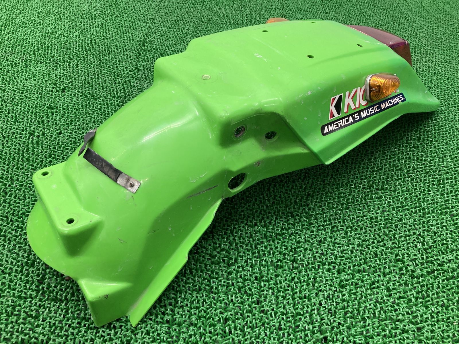 KDX250SR リアフェンダー 緑 35022-1271/35022-1273 カワサキ 純正