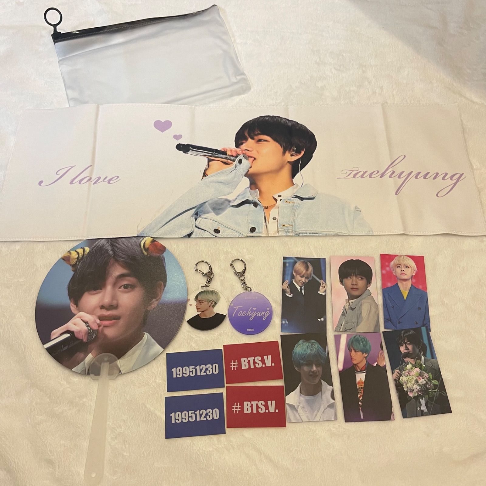 BTS ロングステッカー・ステッカー・ホログラム両面フォトカード等♡Jin BTS JIN ジン ソクジン ペンライト アミボム ホログラム