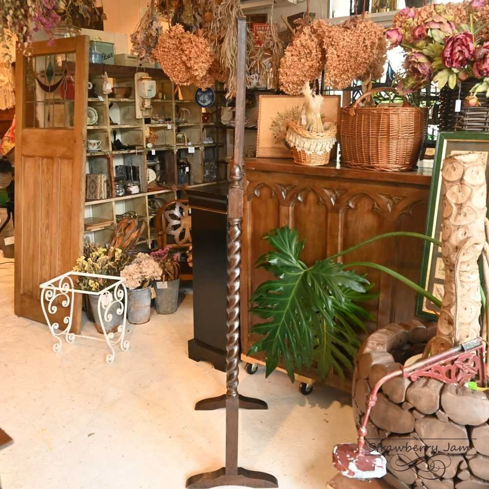 ミラースタンド インテリア