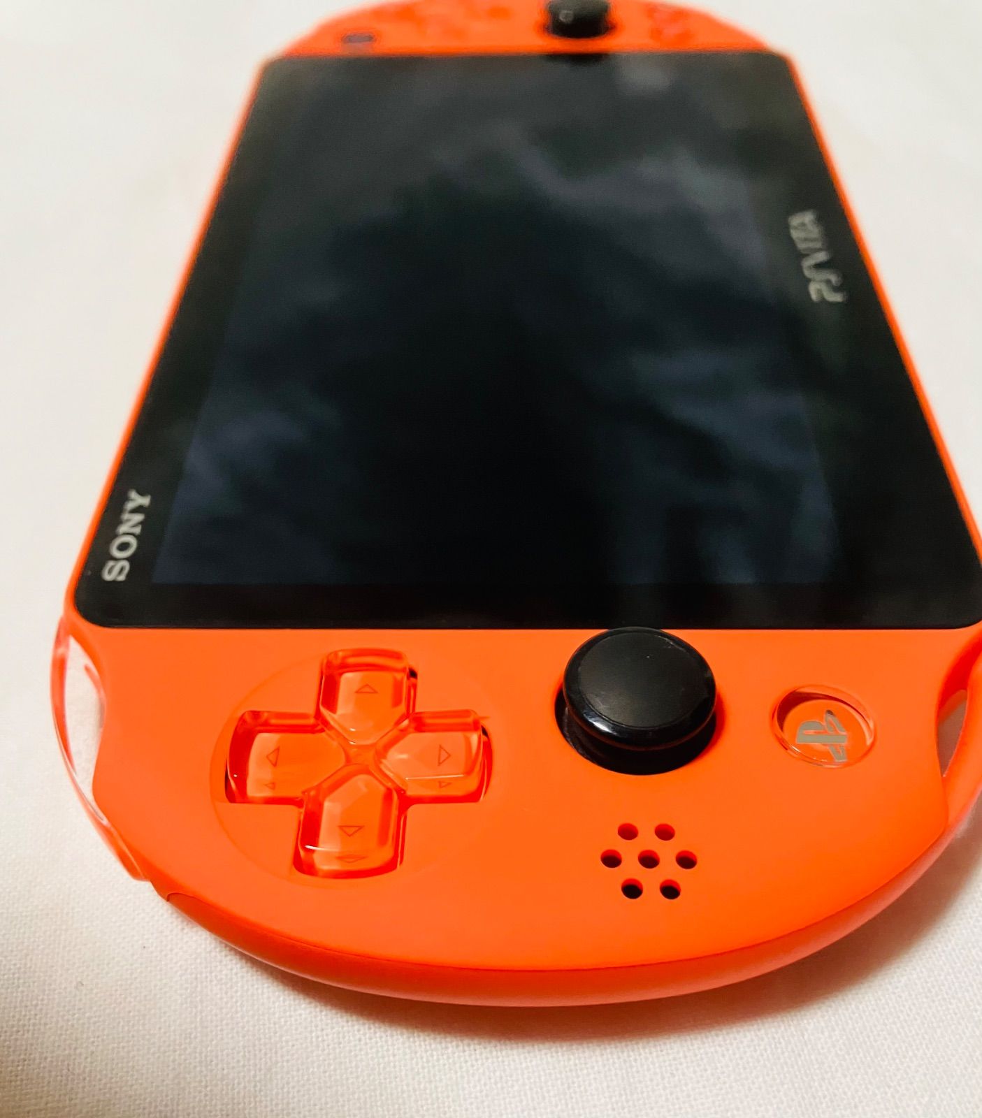 PlayStation®Vita PCH-2000シリーズ