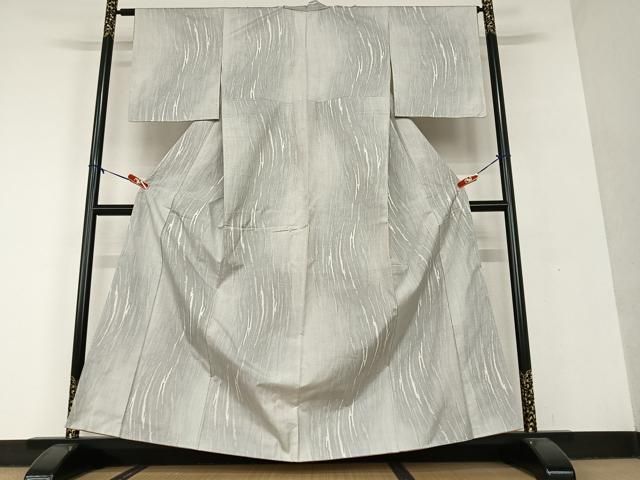 平和屋着物●本場大島紬　白大島　9マルキ　よろけ縞　正絹　逸品　未使用　AAAV7350zg 平和屋着物○本場大島紬 白大島 9マルキ よろけ縞 正絹 逸品 未使用