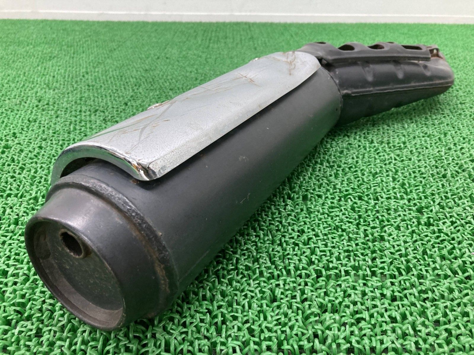 セロー225 サイレンサーマフラー 5MP ヤマハ 純正 バイク 部品 DG08J XT225 SEROW225 機能的問題なし 品薄 車検 Genuine aV