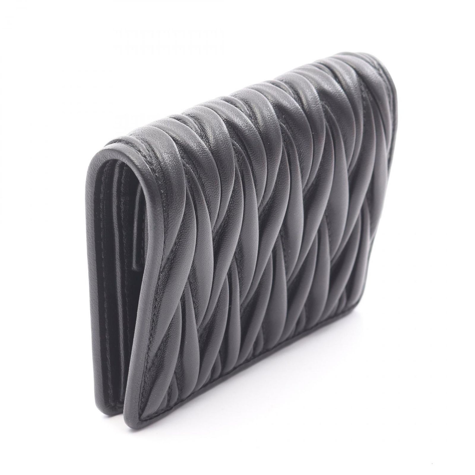 ブラック レザー