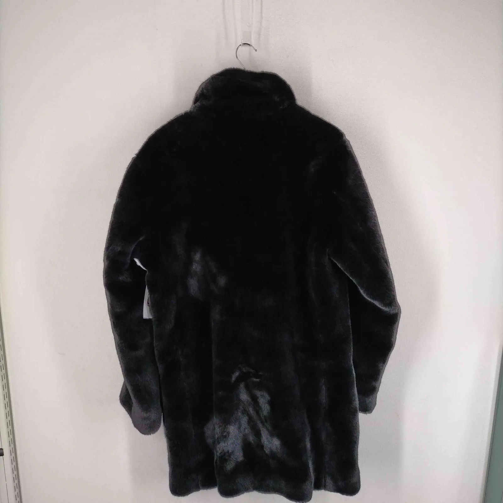 シュプリーム Supreme 16AW FauxFur Double Breasted Coat ファーコート メンズ JPN：M  |mercariメルカリ官方指定廠商|Bibian比比昂代買代購