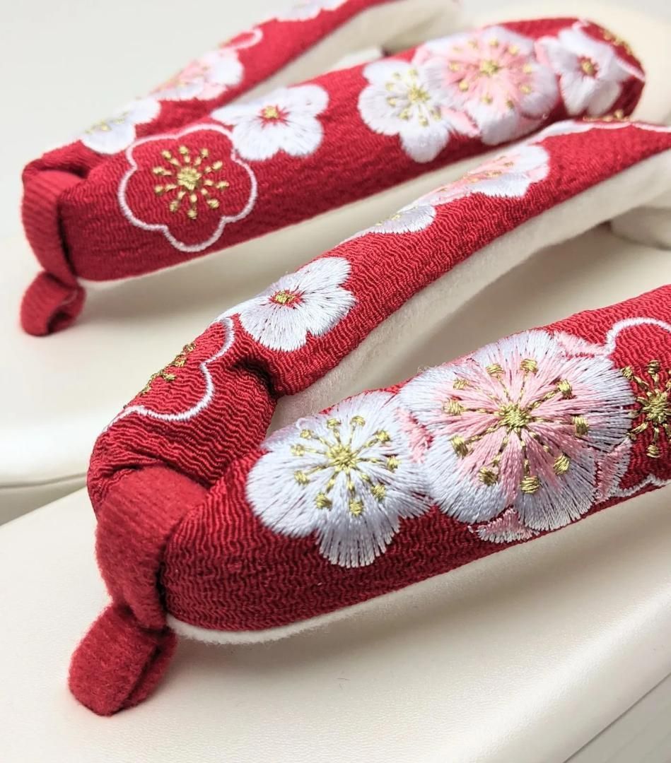 振袖用 コッポリ 厚底 ヒール草履 白 赤 桜 梅 刺繍 4枚芯 U4 