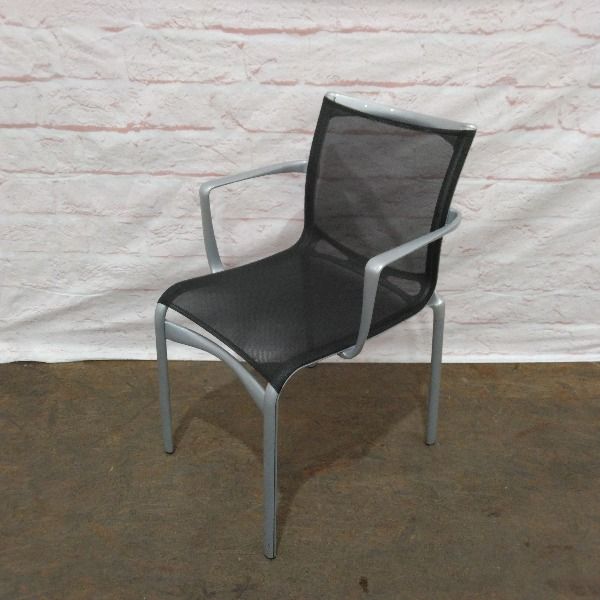 Cassina ixc カッシーナ　アリアス　ハイフレームチェア② スタッキング 楽天市場】カッシーナ Alias HIGHFRAME スタッキング チェア