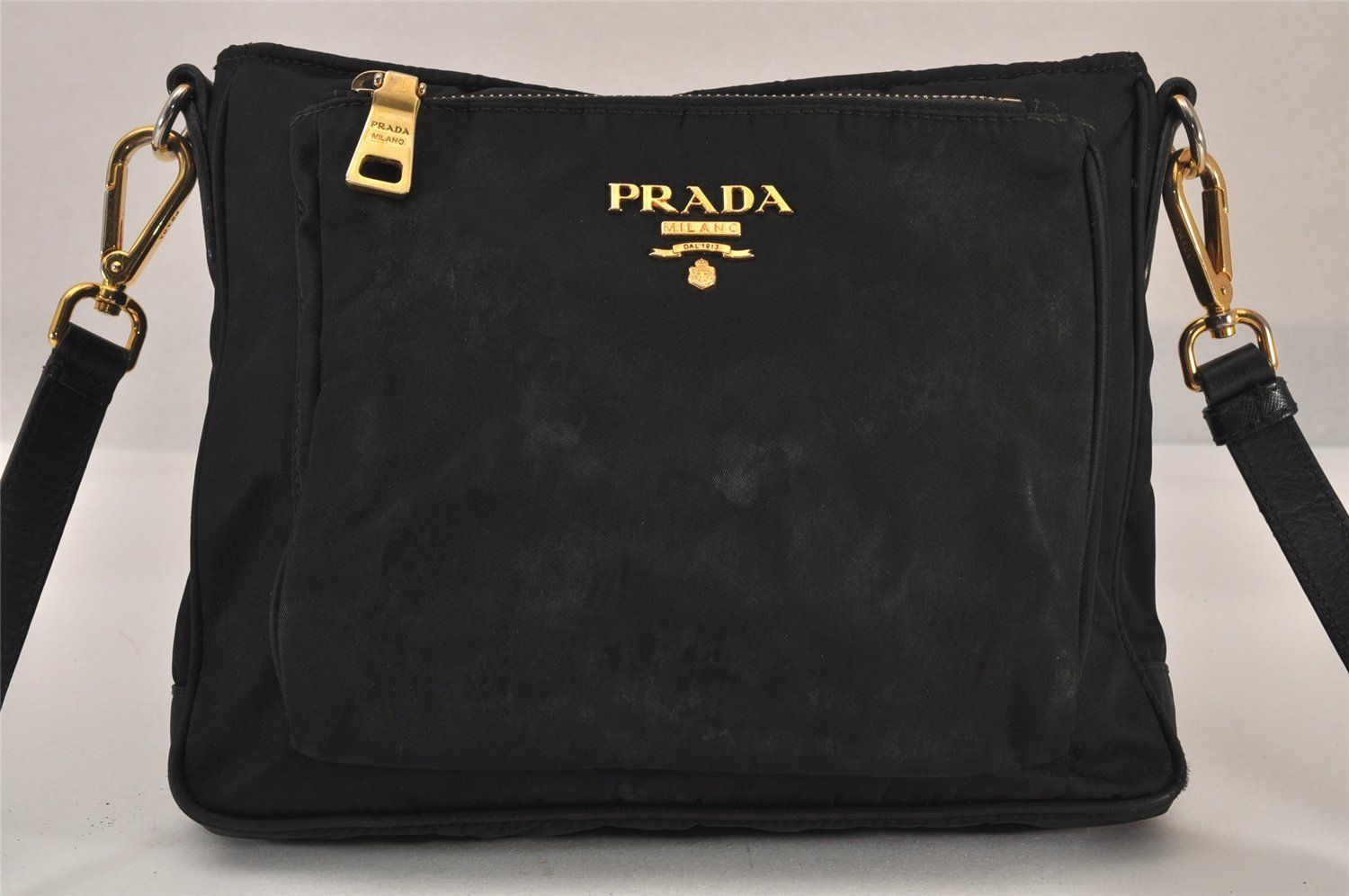 美品✨A4　プラダ　メッセンジャーバッグ サフィアーノレザー　大容量　ナイロン 楽天市場】prada メッセンジャー バッグの通販