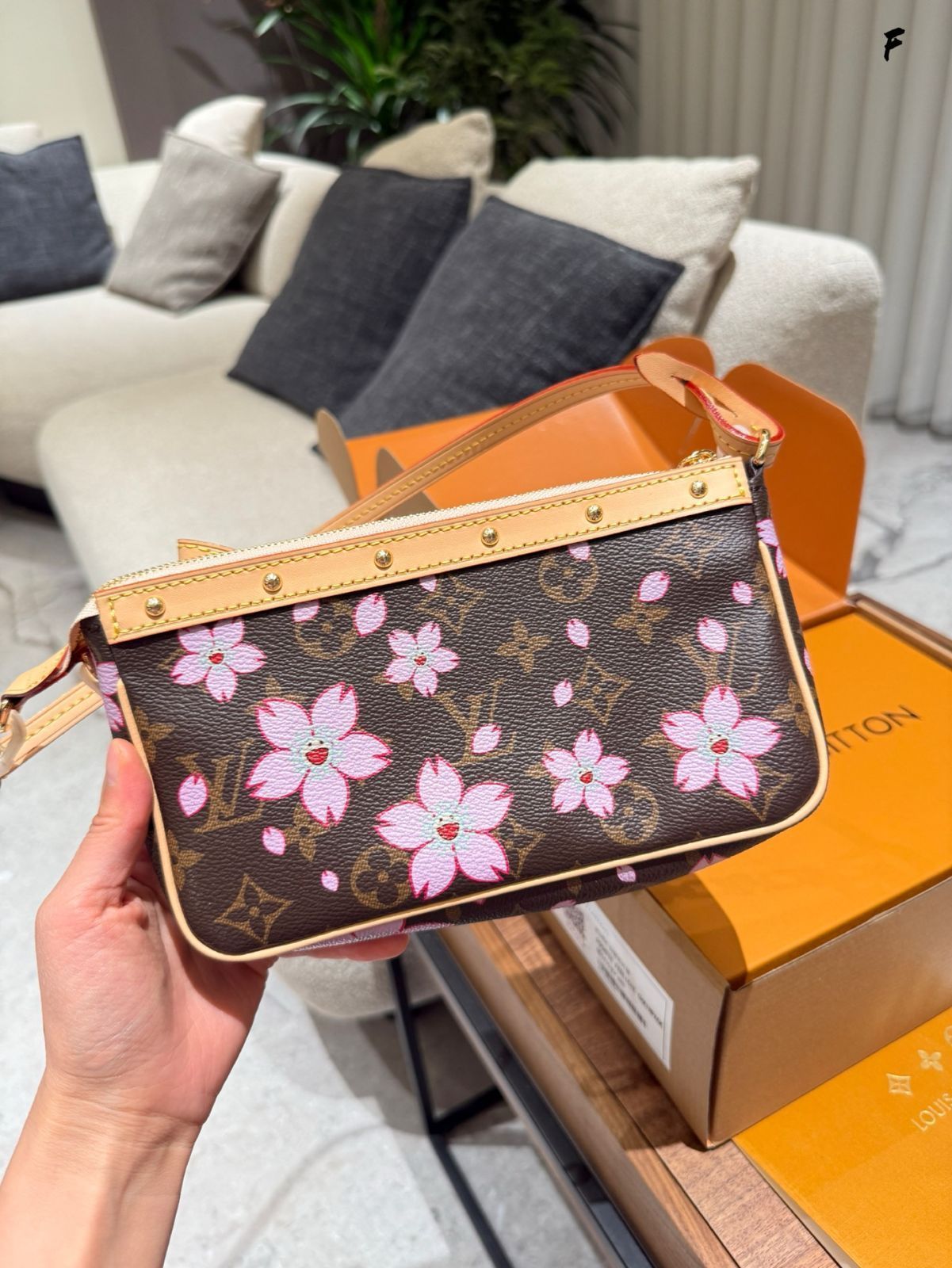 今日 LV サクラピンク マージャンバッグ 2025 New Model STEELWINDOWSANDDOORS_COM