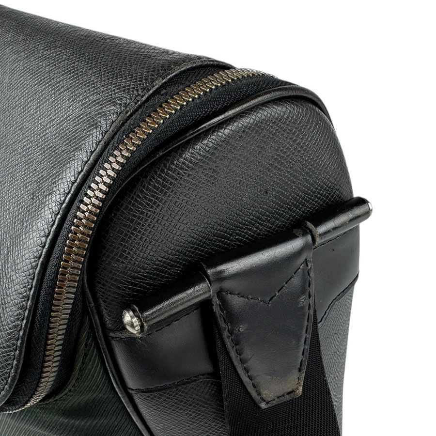 ルイ ヴィトン LOUIS VUITTON 斜め掛けショルダーバッグ タイガ
