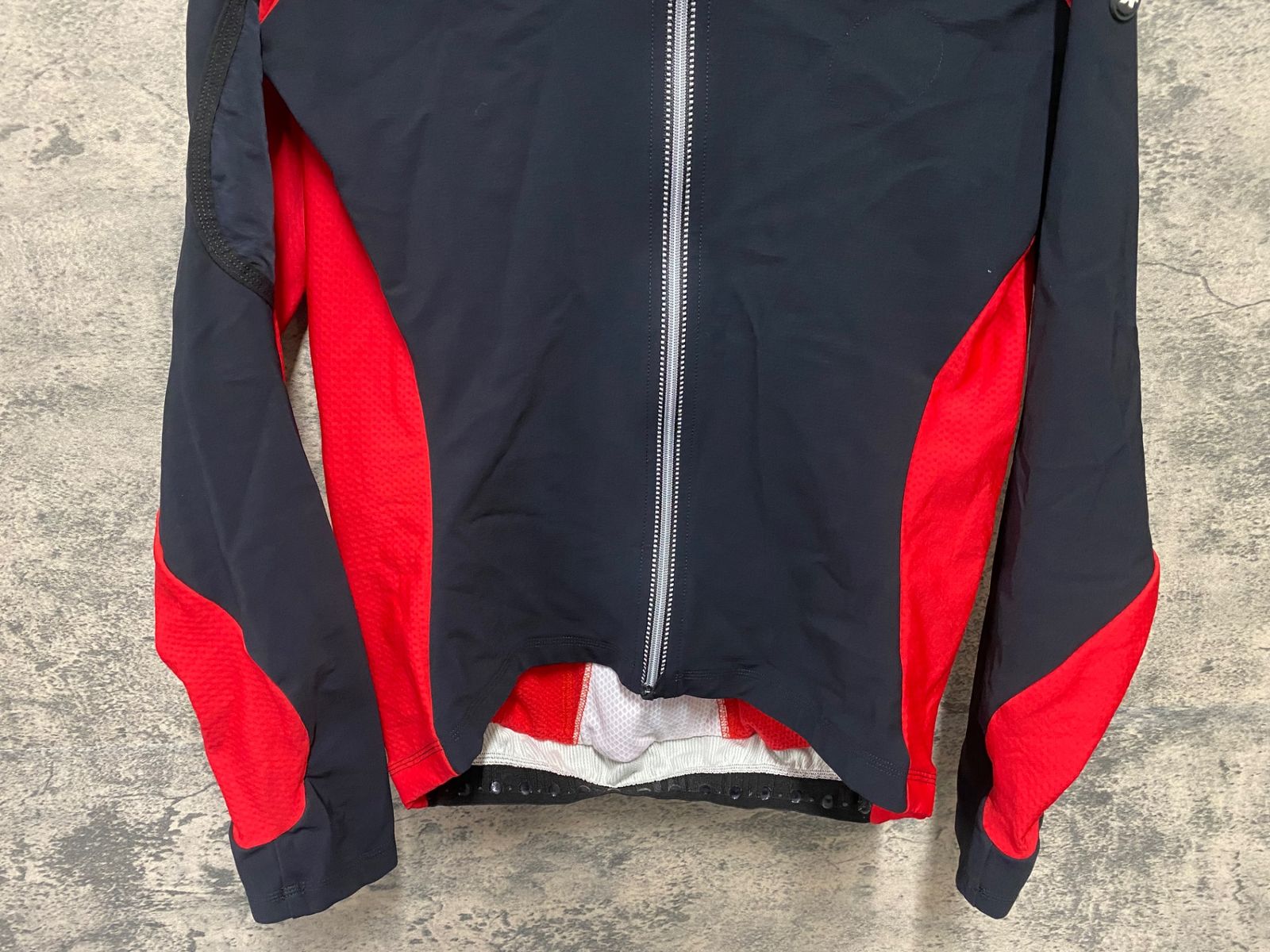 JE639 アソス ASSOS iJ.haBu5 長袖 サイクルジャケット 黒 赤 M