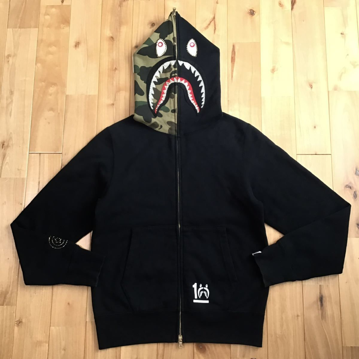 ★激レア★ スワロフスキー シャーク パーカー Sサイズ swarovski shark full zip hoodie a bathing ape BAPE camo エイプ ベイプ