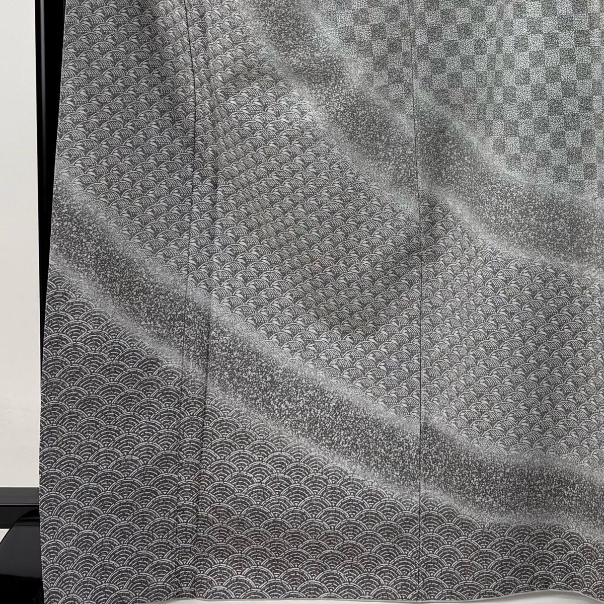 訪問着 身丈168.5cm 裄丈69cm L 袷 川村久太郎 紬地 落款 青海波 市松 灰色 正絹