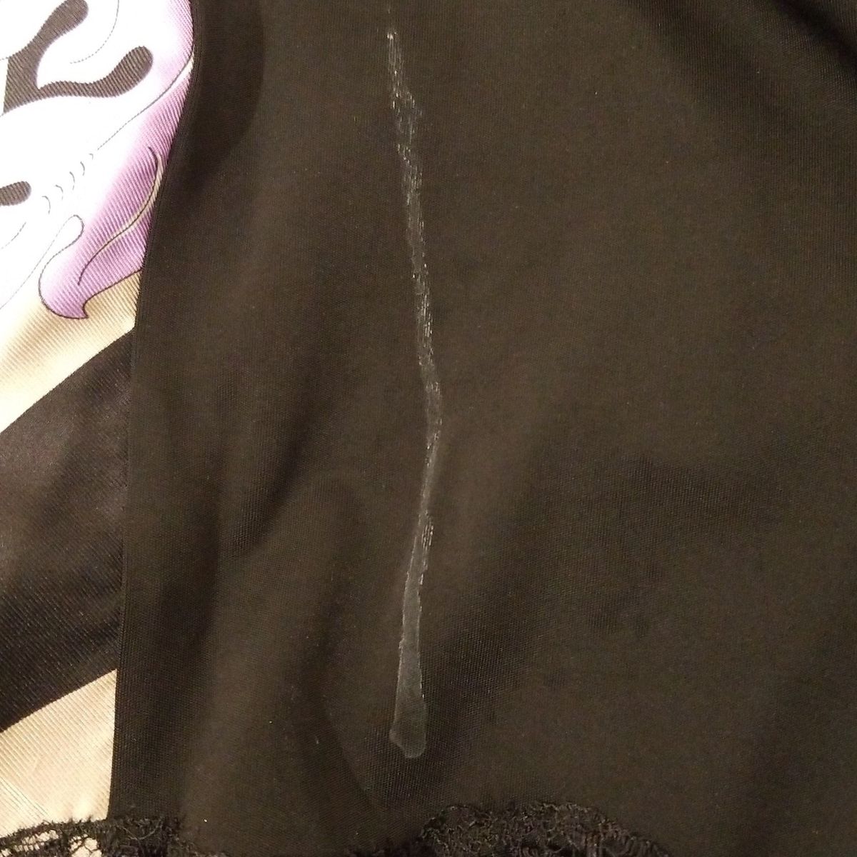 黒×ブルー×マルチ Vネック