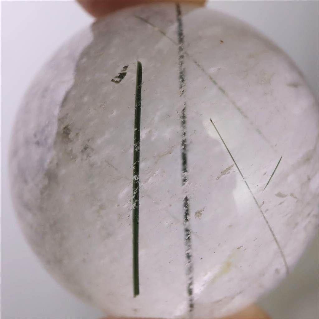 76.5g