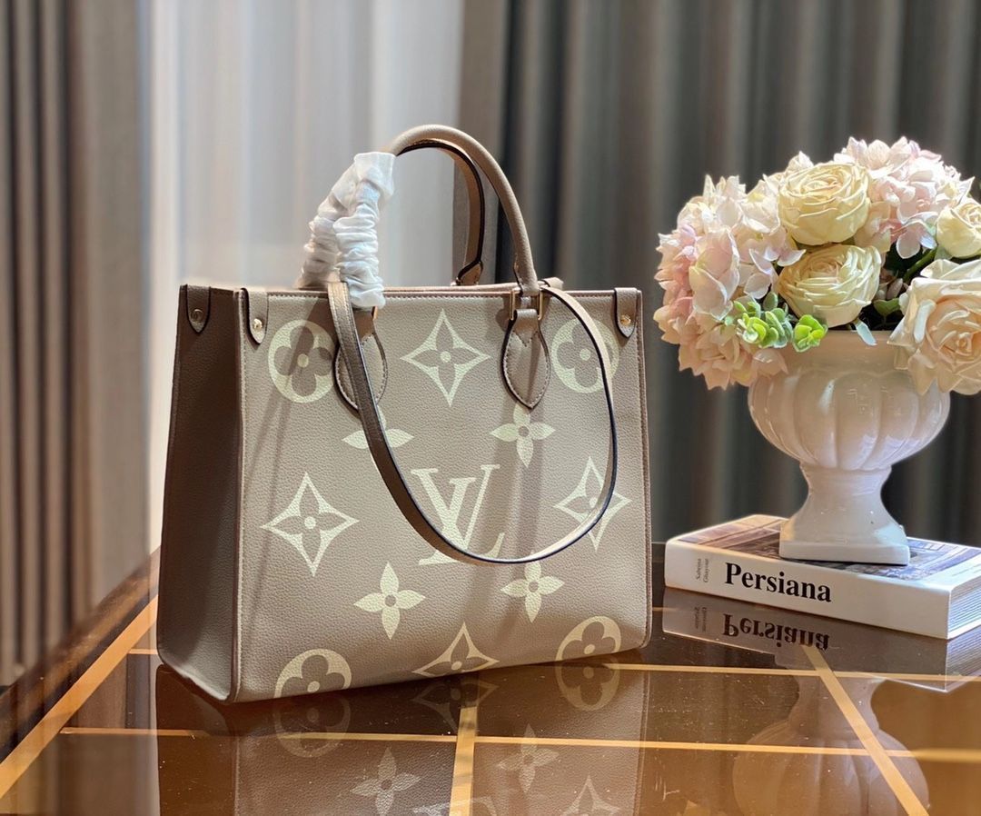 ルイ・ヴィトン 　でかいバッグ 状態良 LOUIS VUITTON ルイヴィトン トートバッグ ショルダー