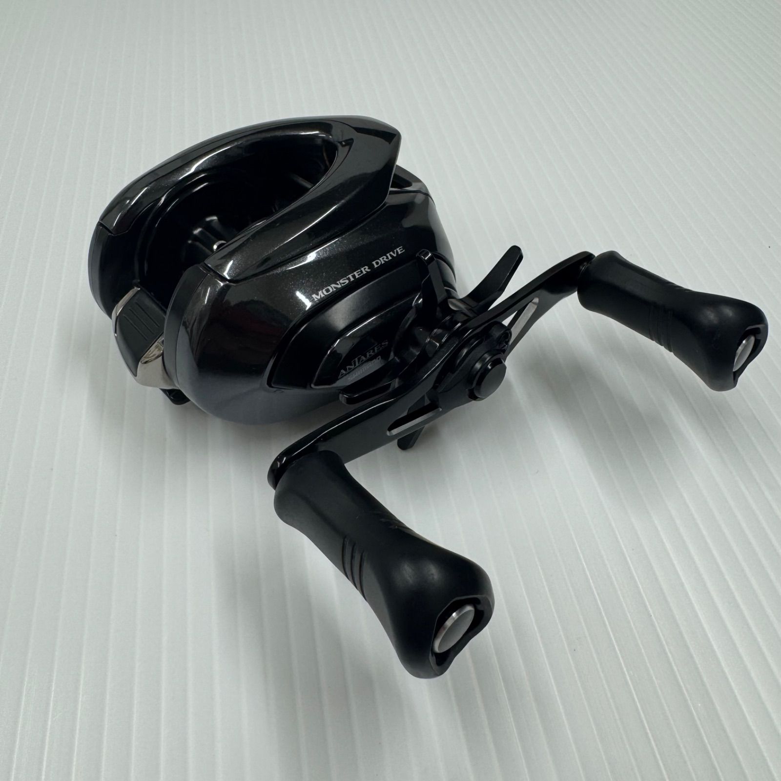 シマノ 18アンタレスMD 右ハンドル SHIMANO No.2099 - メルカリ