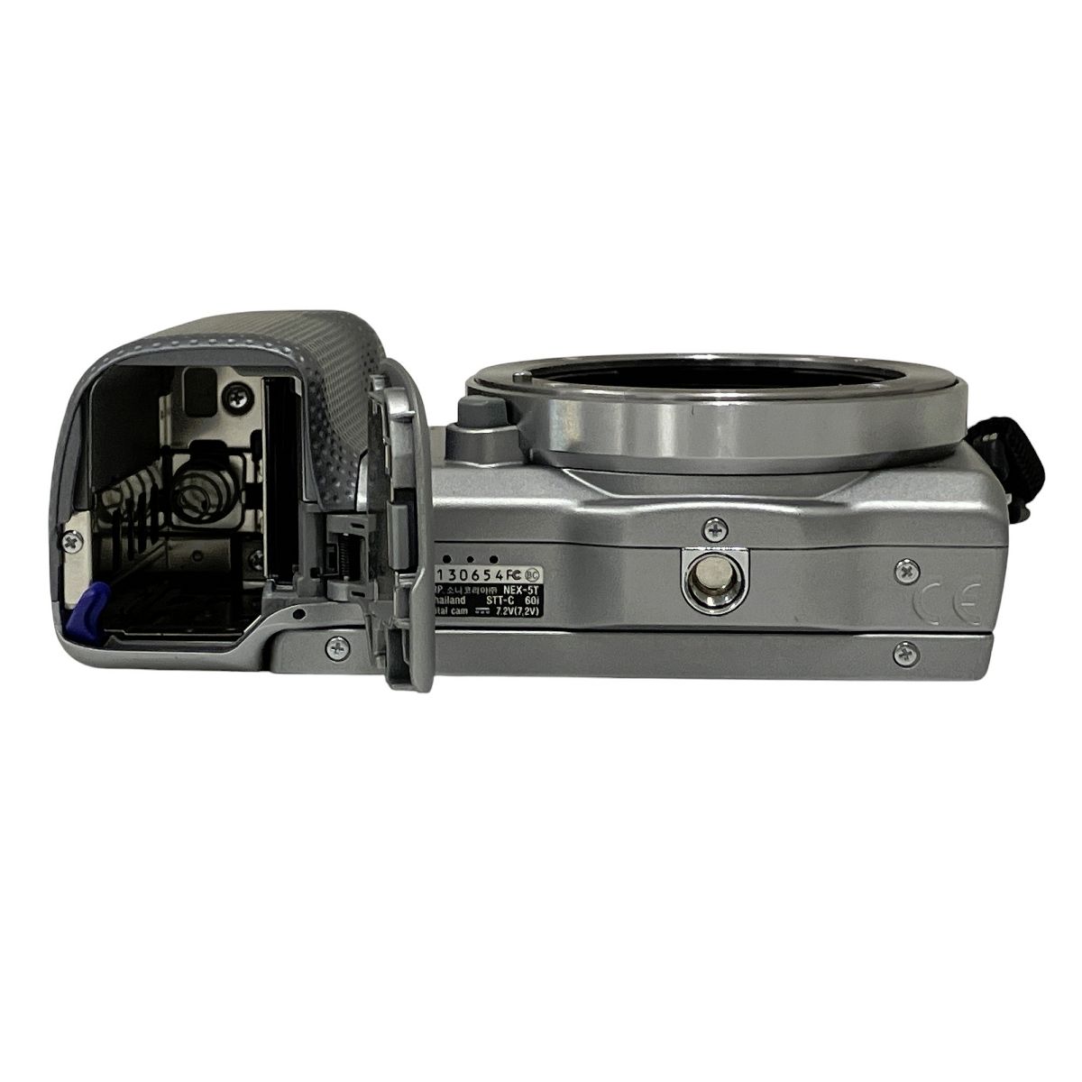 シャッター回数700以下　X-M5 レンズキット シルバー 銀 美品 ミラーレス一眼カメラ「FUJIFILM X-M5」ボディ（シルバー