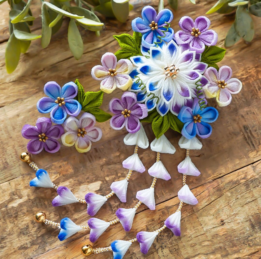 【囲み】6062 つまみ細工 髪飾り 成人式 七五三　入学　卒業 囲み】6062 つまみ細工 髪飾り 成人式 七五三 入学 卒業 - メルカリ