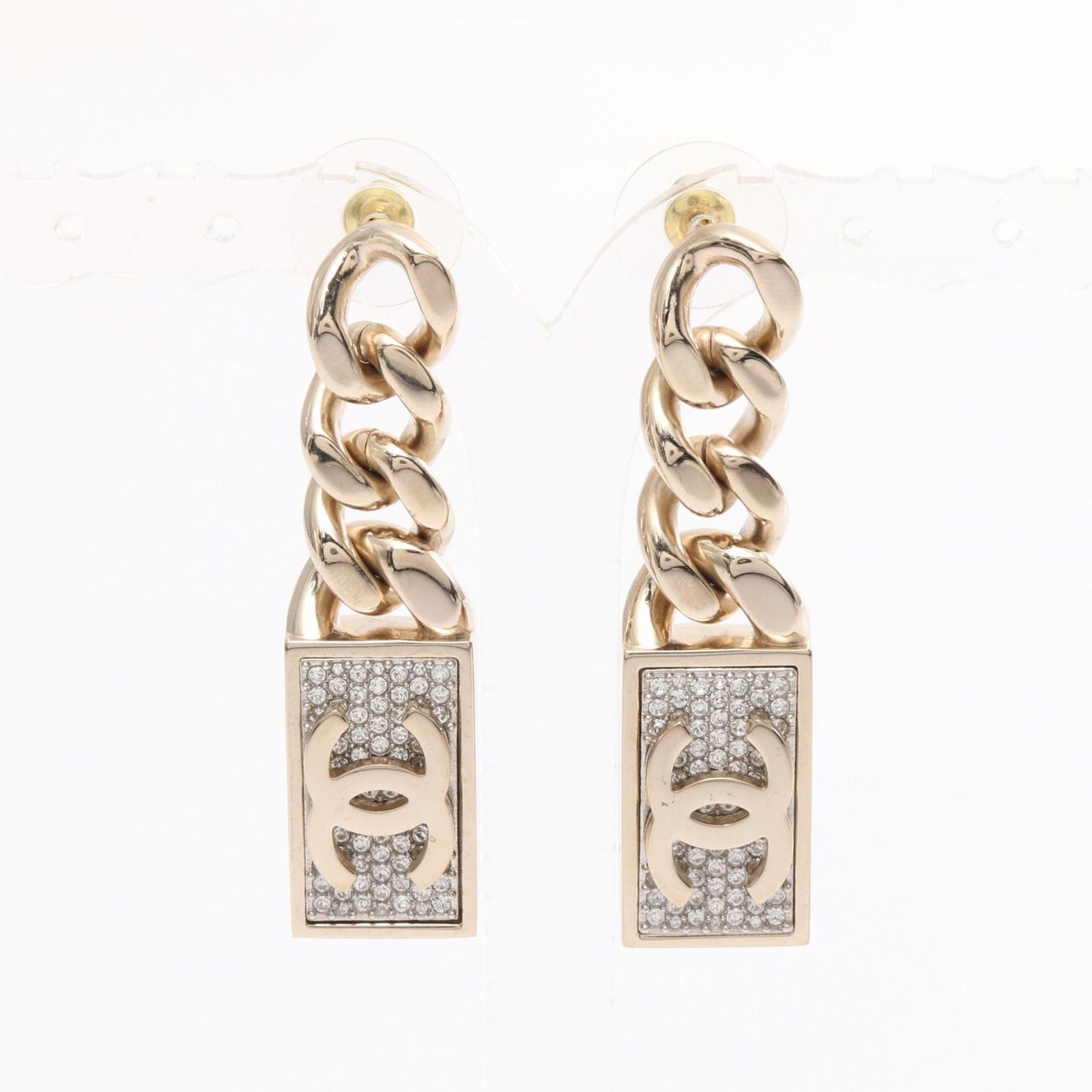 CHANEL スクエアピアス　シャンパンゴールド CHANEL - 新品 シャネル CHANEL ピアス スクエアピアス ゴールド